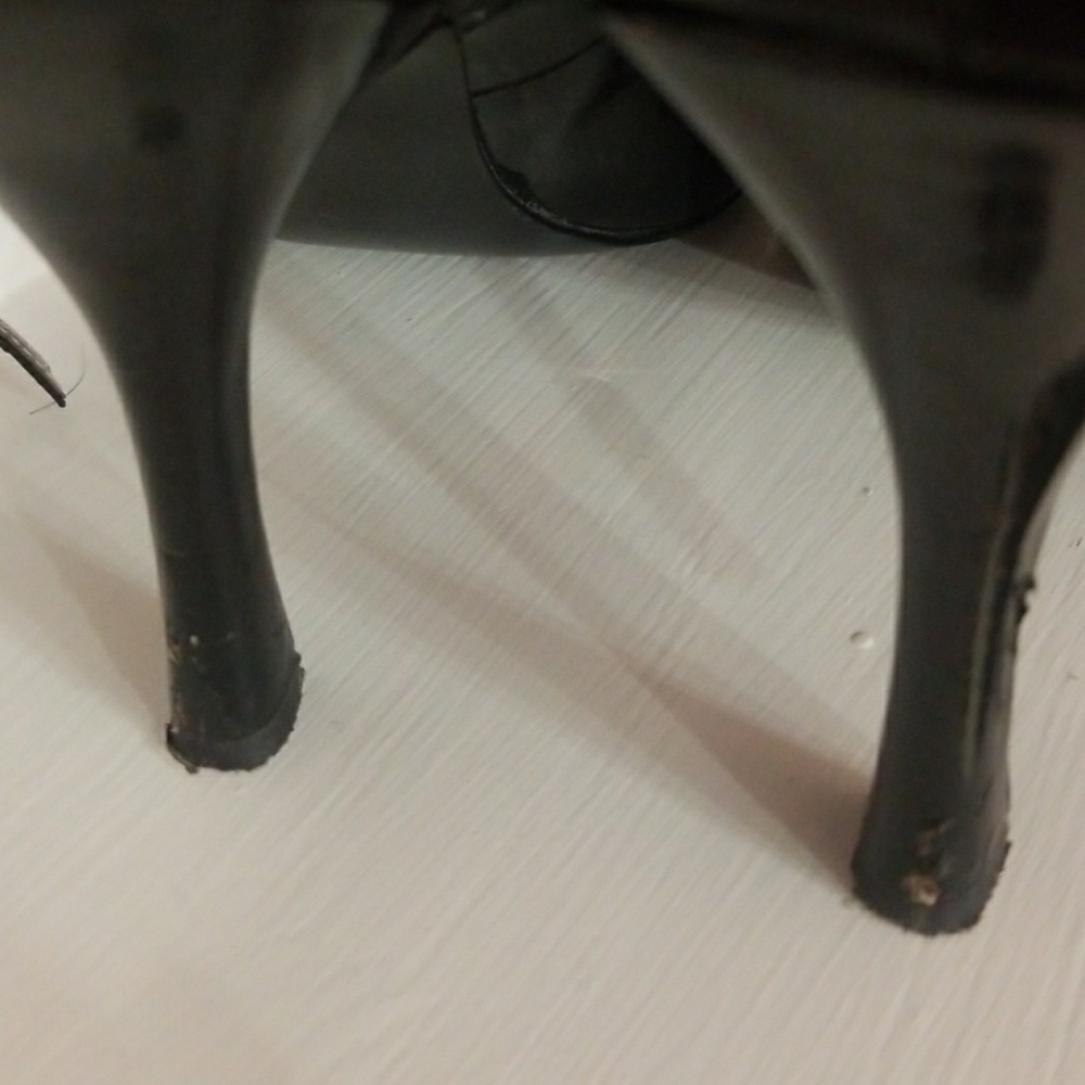 Ladies Shoes - Picture 4 of 4